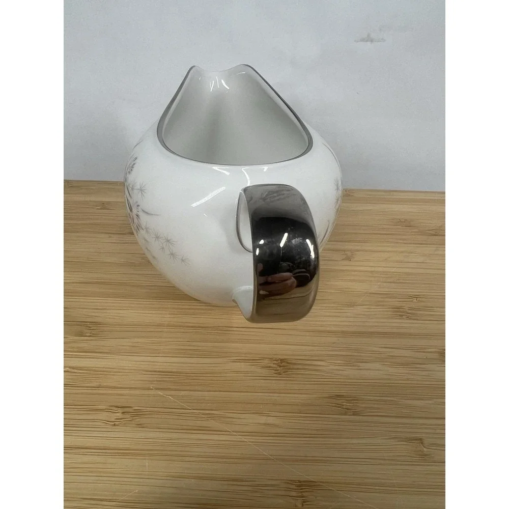 H&C Selb Heinrich Bavaria Creamer Gray Floral Platinum Trim Germany‎